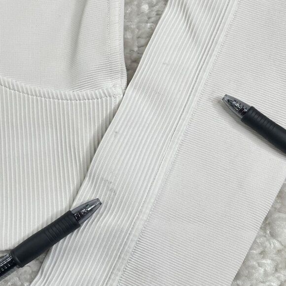 Lululemon Take It In Stride Half Zip Long Sleeve Crop Top - Picture 5 of 11